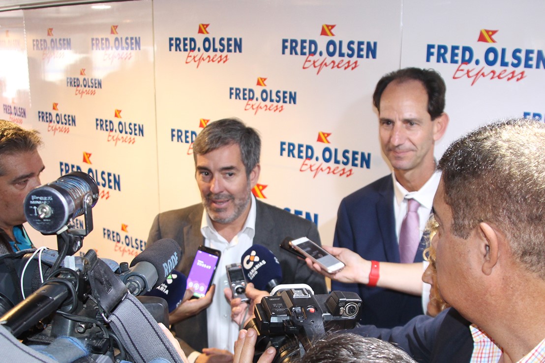 Fernando Clavijo Batlle, Presidente del Gobierno de Canarias y Andrés Marín, Director general de Fred. Olsen, S.A.