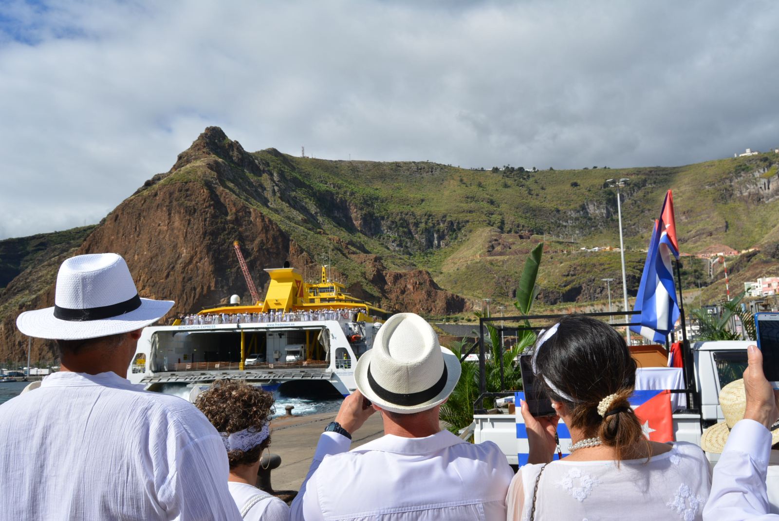 Fred. Olsen Express a su llegada al puerto de Santa Cruz de La Palma